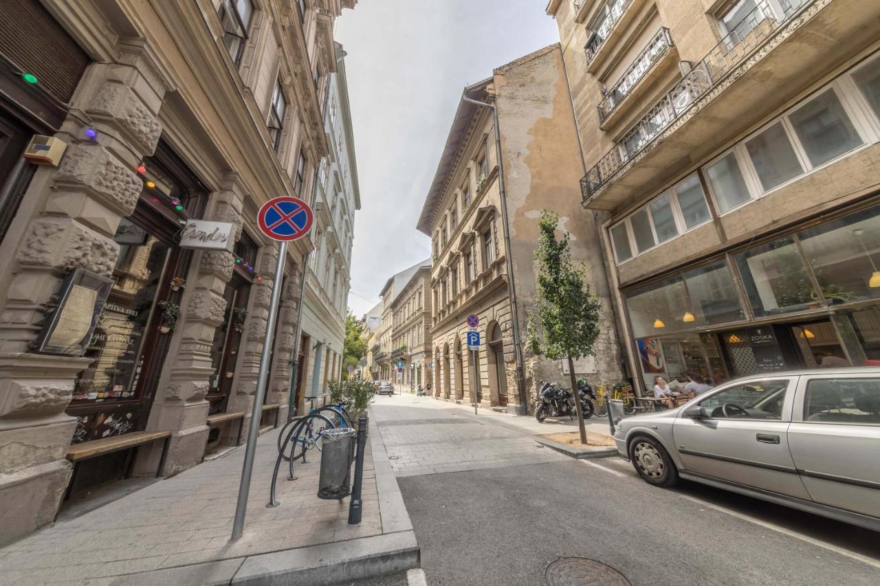 Astoria Balcony Apartment Budapest Luaran gambar